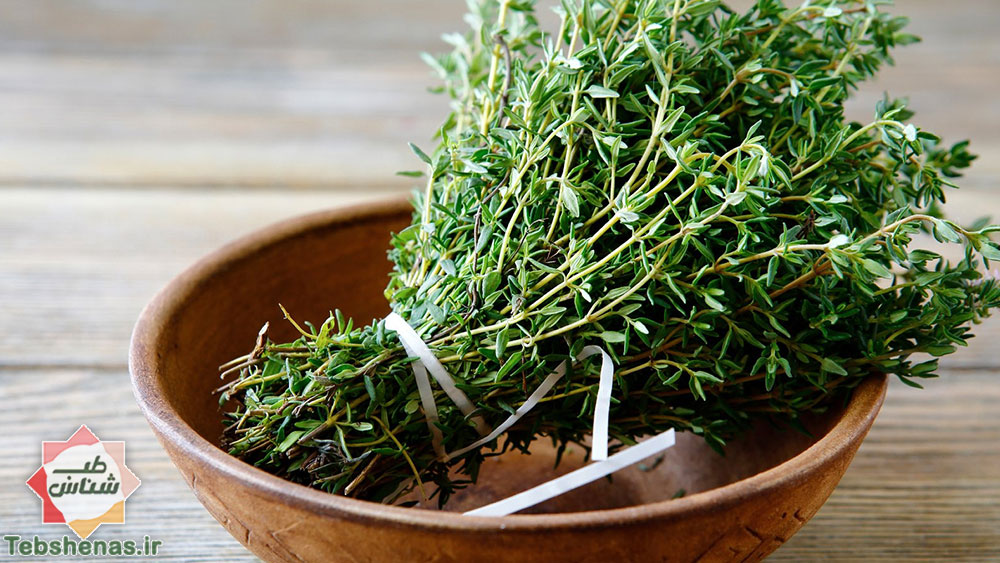 خطرات مصرف آویشن در طب سنتی