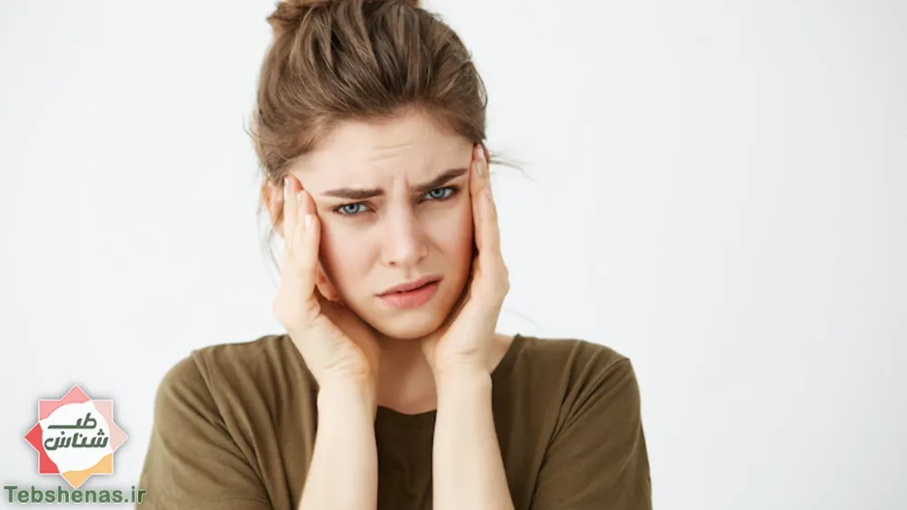 راهکارهای از بین بردن خط اخم با طب سنتی