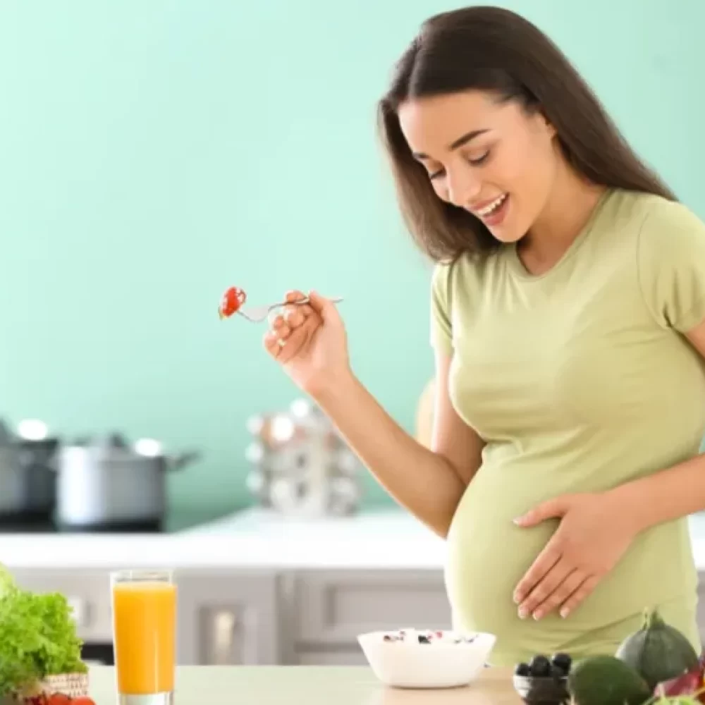 اصول تغذیه در ماه اول بارداری
